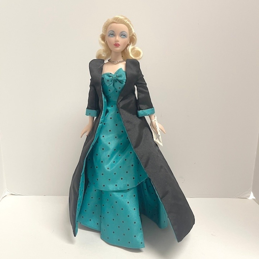 2000 Ashton Drake Mel Odom Heart of Hollywood NALED Doll Limited Edition of 3500